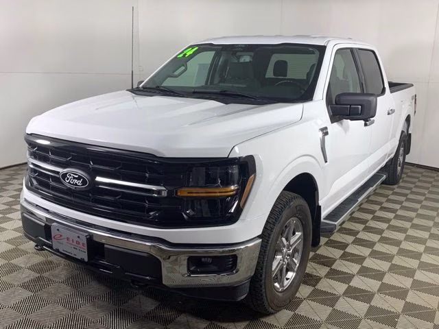 2024 Oxford White Ford F-150 XLT 4X4 Truck