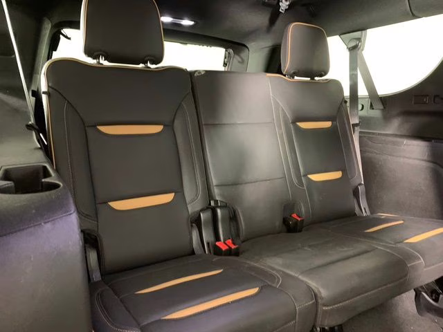 2023 Summit White GMC Yukon XL AT4 4X4 SUV