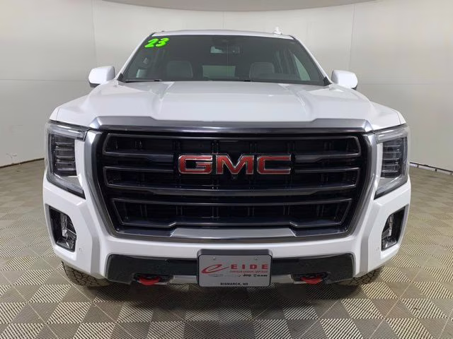 2023 Summit White GMC Yukon XL AT4 4X4 SUV