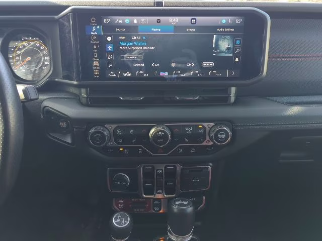 2024 Silver Zynith Clearcoat Jeep Wrangler Rubicon 392 4X4 SUV