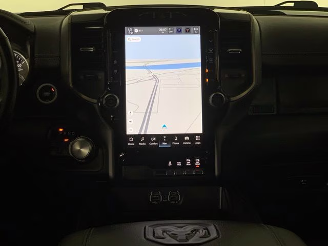 2022 Diamond Black Crystal Pearlcoat Ram 1500 Sport 4X4 Truck