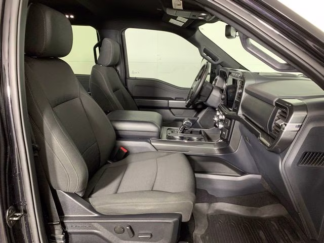2023 Agate Black Metallic Ford F-150 XLT 4X4 Truck