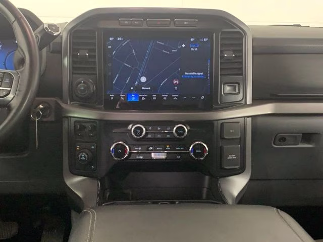 2024 Oxford White Ford F-150 XLT 4X4 Truck