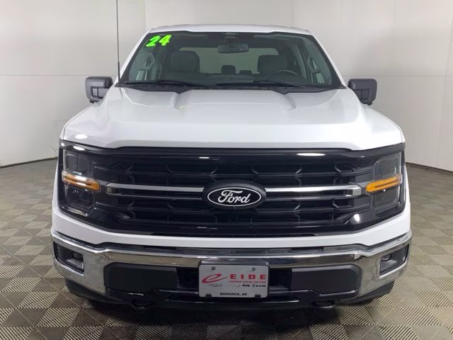 2024 Oxford White Ford F-150 XLT 4X4 Truck