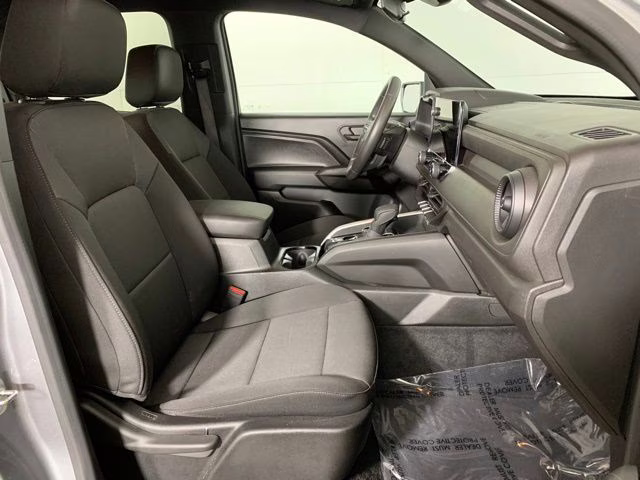 2023 Sterling Gray Metallic Chevrolet Colorado Trail Boss 4X4 Truck