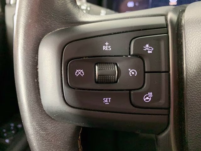 2023 Summit White GMC Yukon XL AT4 4X4 SUV