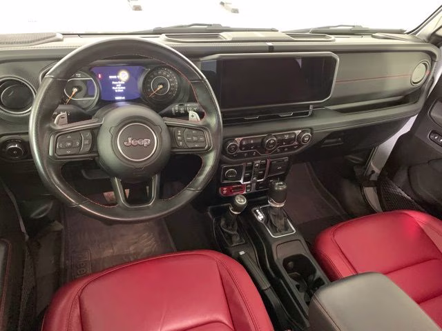 2024 Silver Zynith Clearcoat Jeep Wrangler Rubicon 392 4X4 SUV