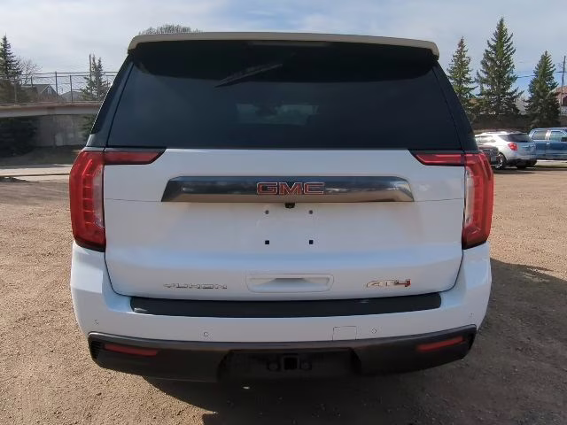 2023 Summit White GMC Yukon XL AT4 4X4 SUV