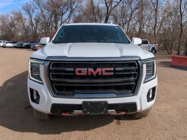 2023 Summit White GMC Yukon XL AT4 4X4 SUV