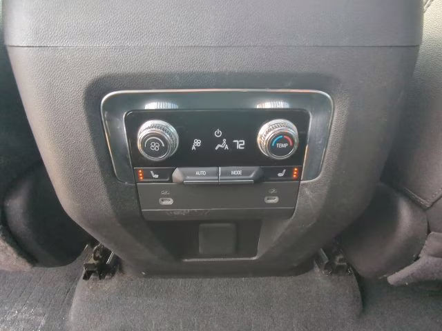 2023 Summit White GMC Yukon XL AT4 4X4 SUV