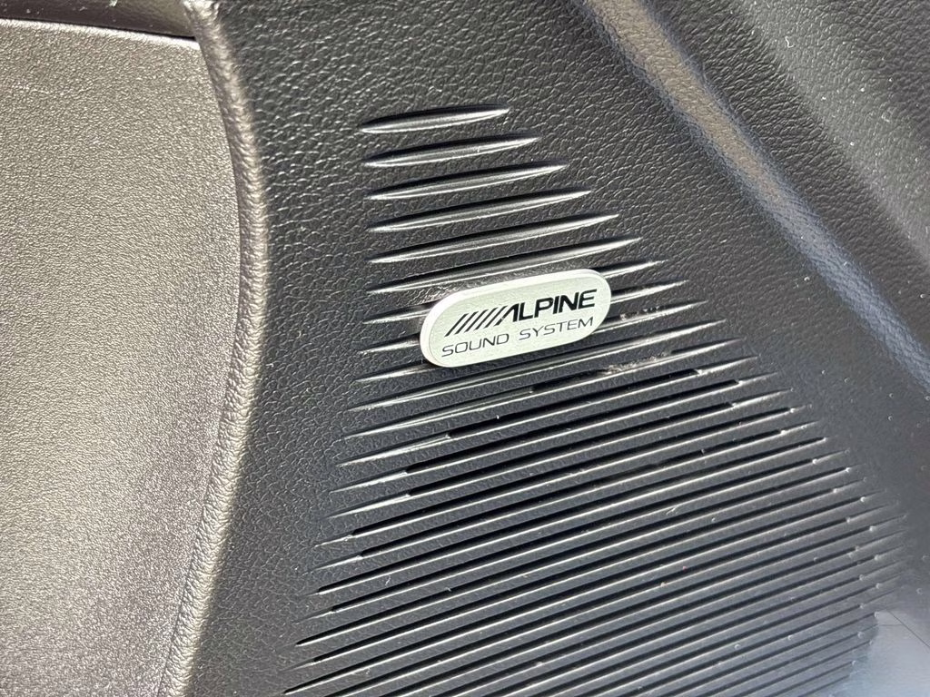 2021 Frostbite Dodge Challenger R/T Scat Pack RWD Coupe