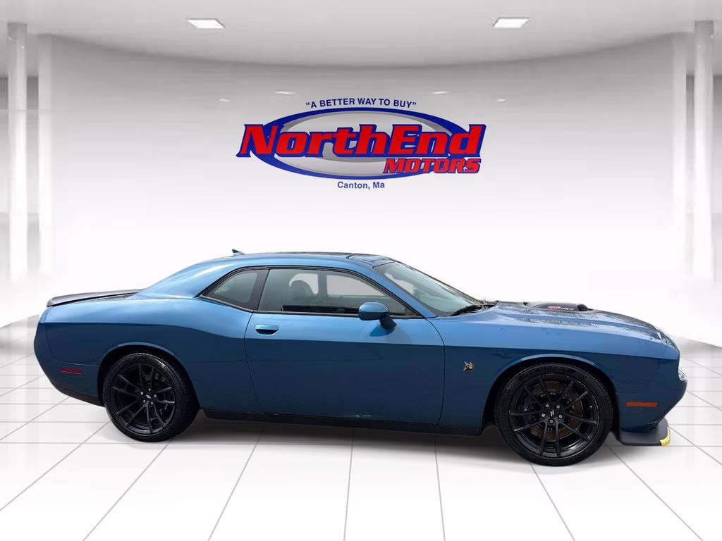 2021 Frostbite Dodge Challenger R/T Scat Pack RWD Coupe