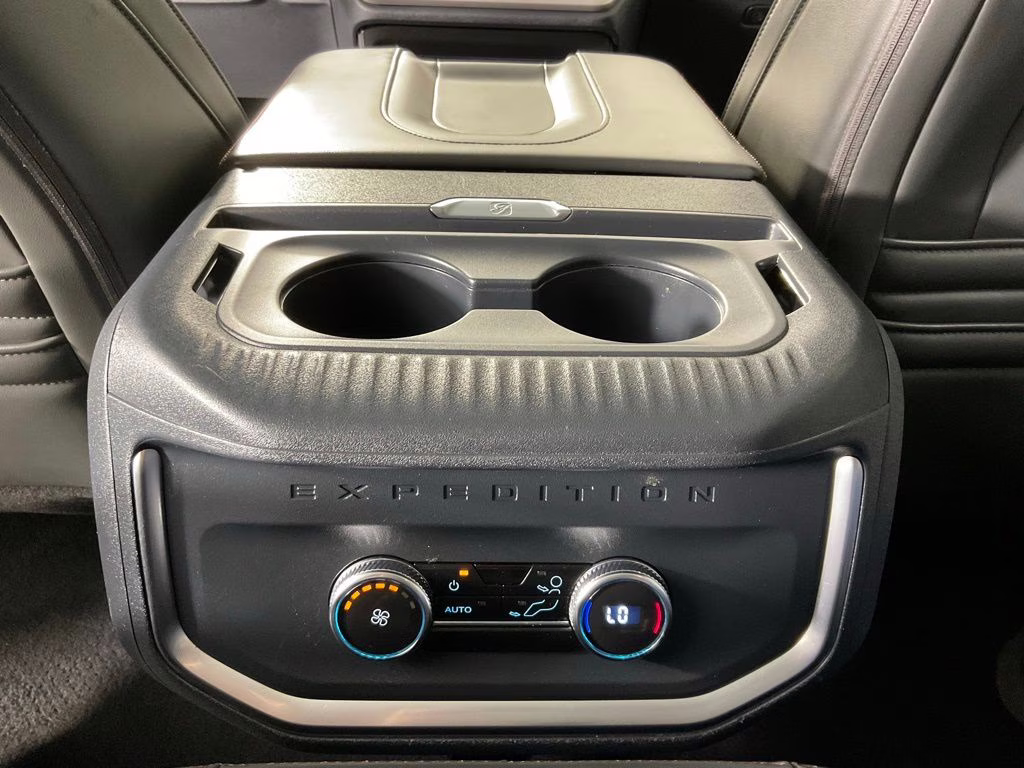 2025 Black Metallic Ford Expedition Max Active 4X4 SUV