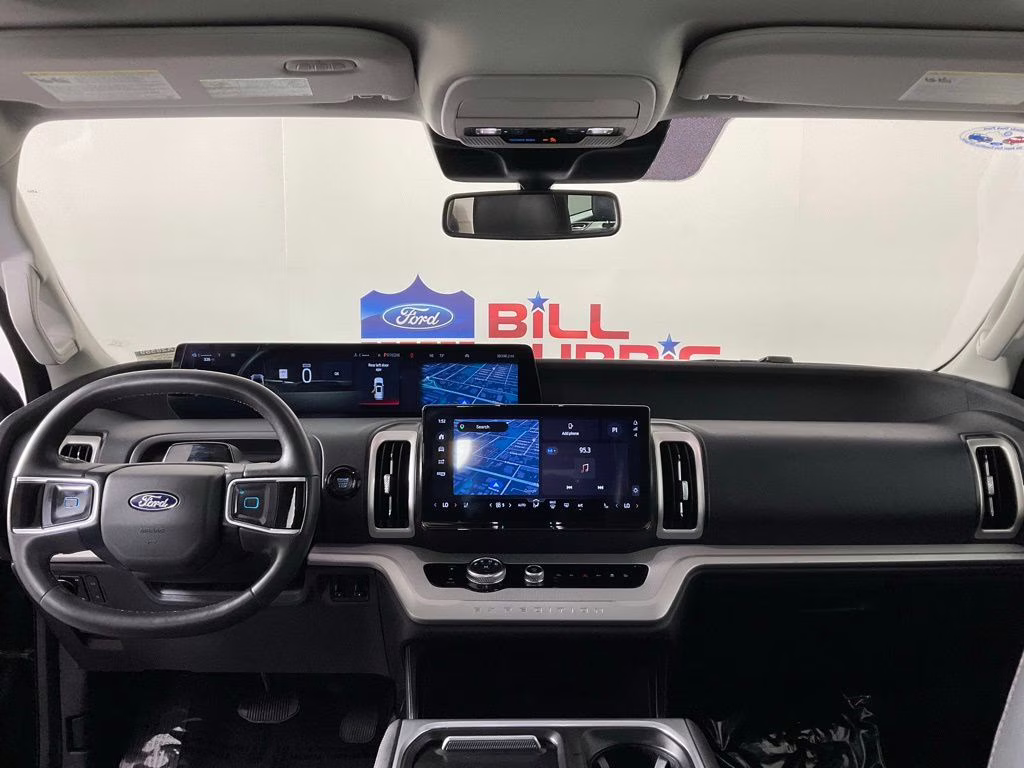 2025 Black Metallic Ford Expedition Max Active 4X4 SUV