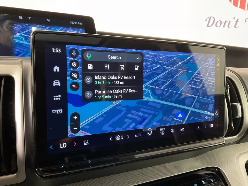 2025 Black Metallic Ford Expedition Max Active 4X4 SUV
