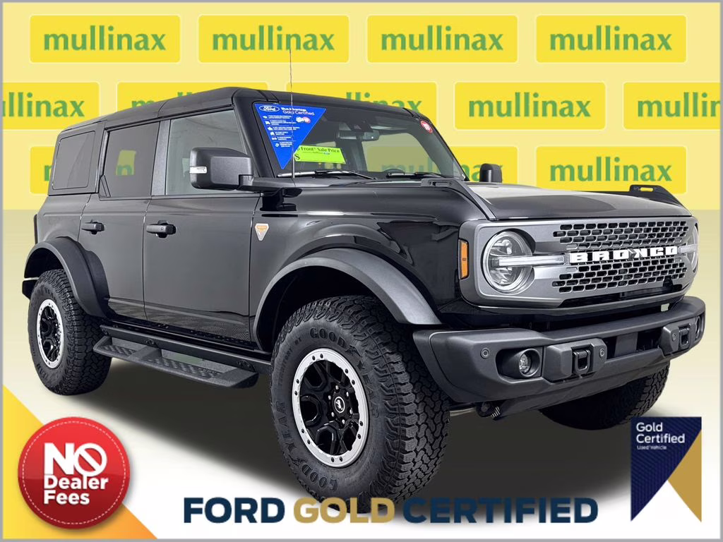 2025 Shadow Black Ford Bronco Badlands 4X4 SUV