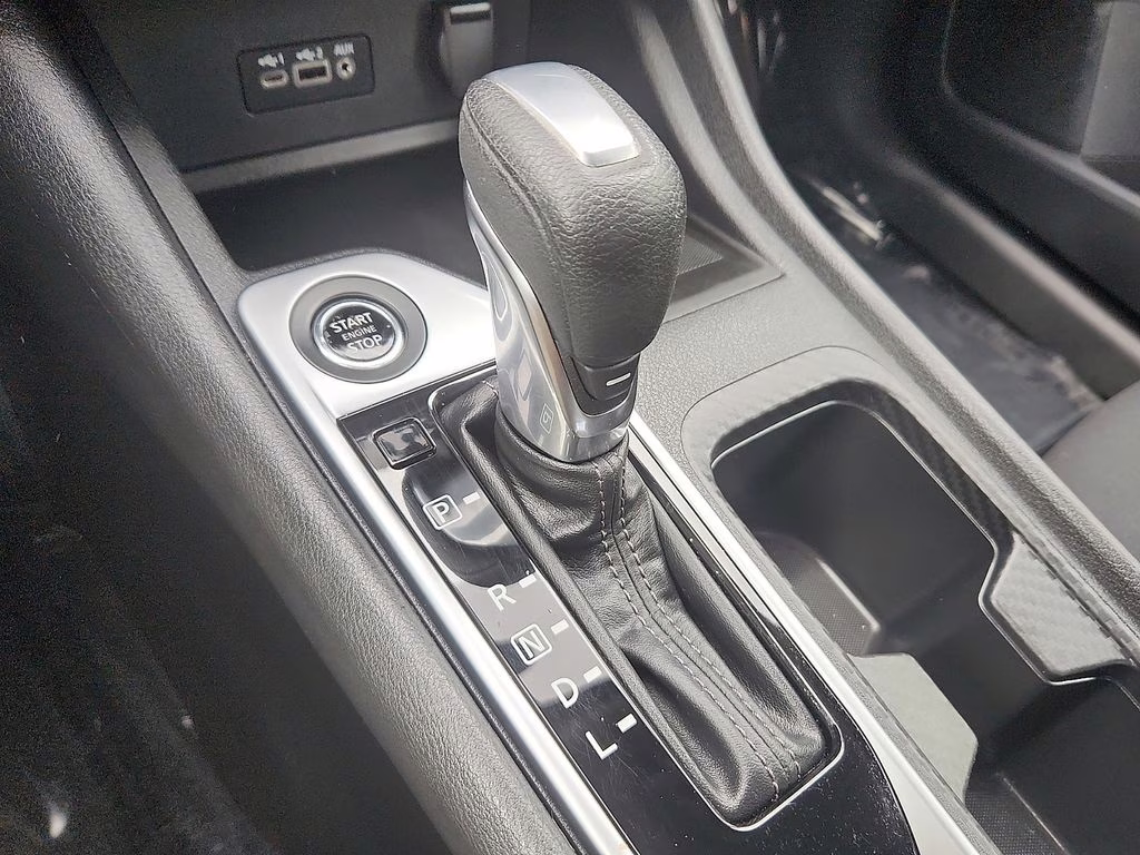 2022 Brilliant Silver Metallic Nissan Sentra SV FWD Sedan