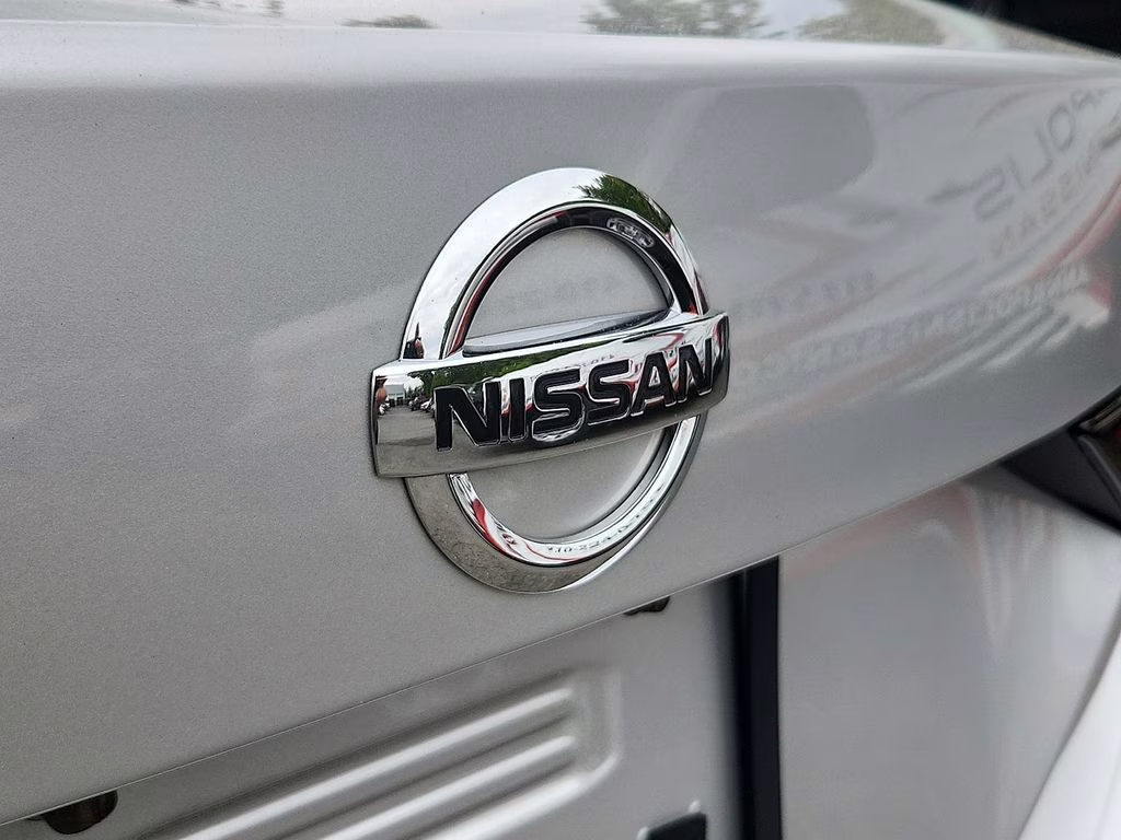 2022 Brilliant Silver Metallic Nissan Sentra SV FWD Sedan