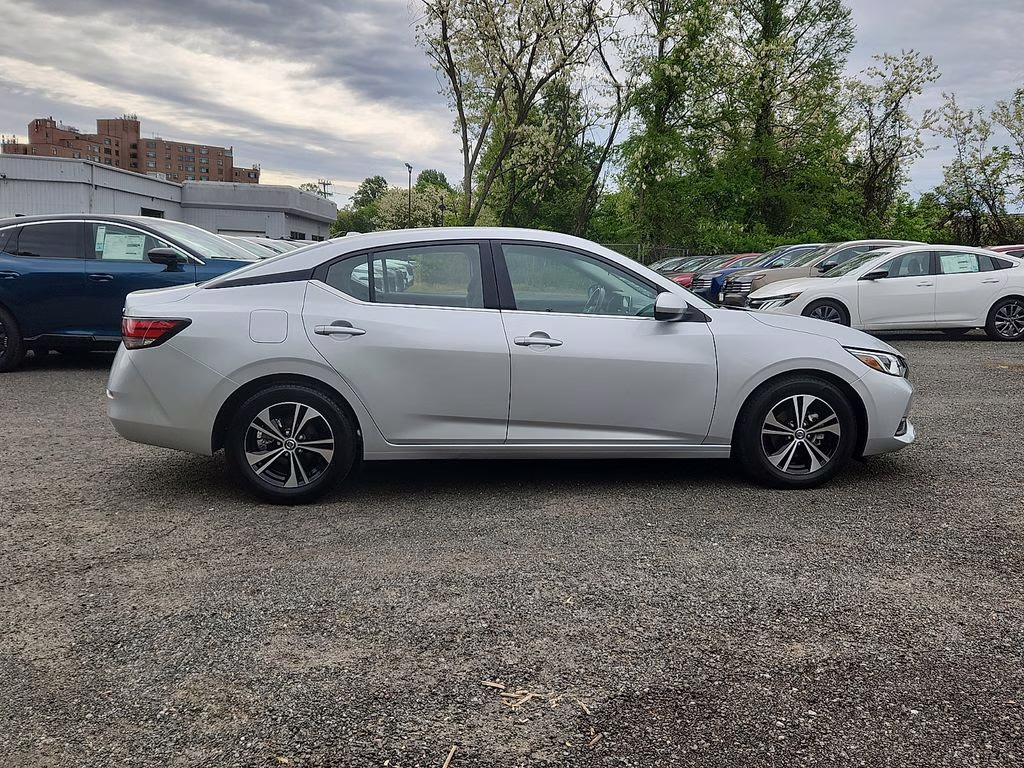 2022 Brilliant Silver Metallic Nissan Sentra SV FWD Sedan