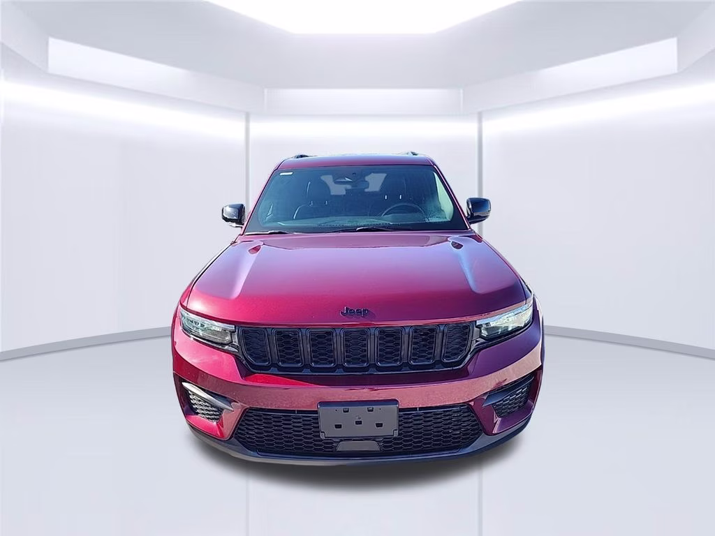 2023 Velvet Red Pearlcoat Jeep Grand Cherokee Altitude X 4X4 SUV