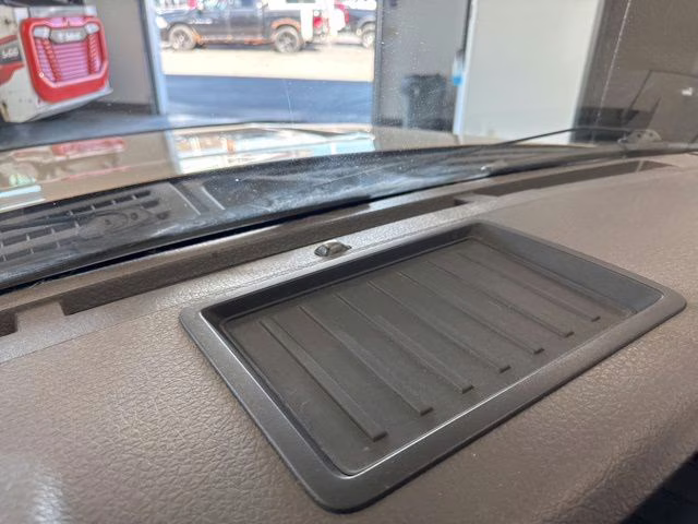 2012 Pale Adobe Metallic Ford F-150 XLT 4X4 Truck