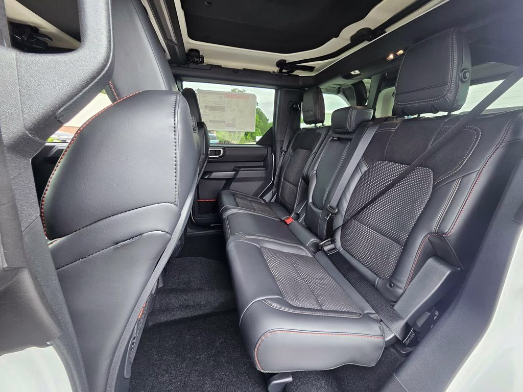 2026 Oxford White Ford Bronco Raptor 4X4 SUV