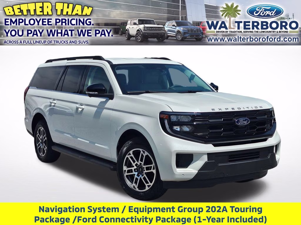 2026 Star White Metallic Tri-Coat Ford Expedition Max Active 4X4 SUV