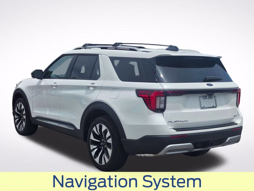 2026 Star White Metallic Tri-Coat Ford Explorer Platinum 4X4 SUV