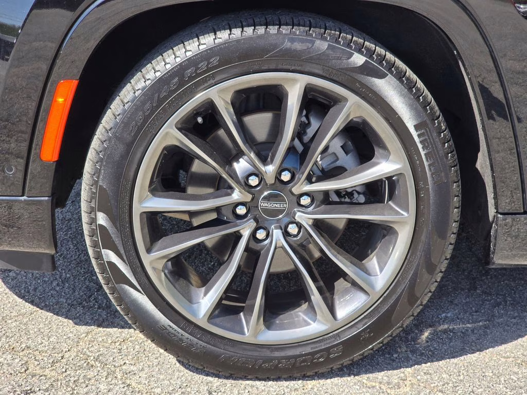 2024 Diamond Black Crystal Pearlcoat Jeep Grand Wagoneer Series II 4X4 SUV