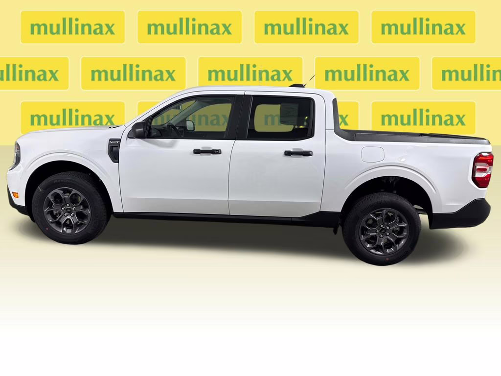 2026 Oxford White Ford Maverick XLT FWD Truck