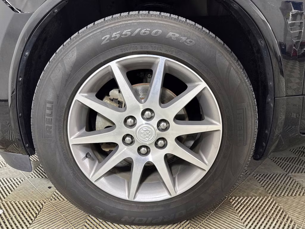 2016 Ebony Twilight Metallic Buick Enclave Convenience Group FWD SUV