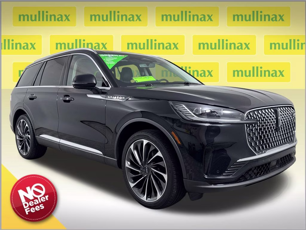 2025 Infinite Black Metallic Clearcoat Lincoln Aviator Reserve AWD SUV