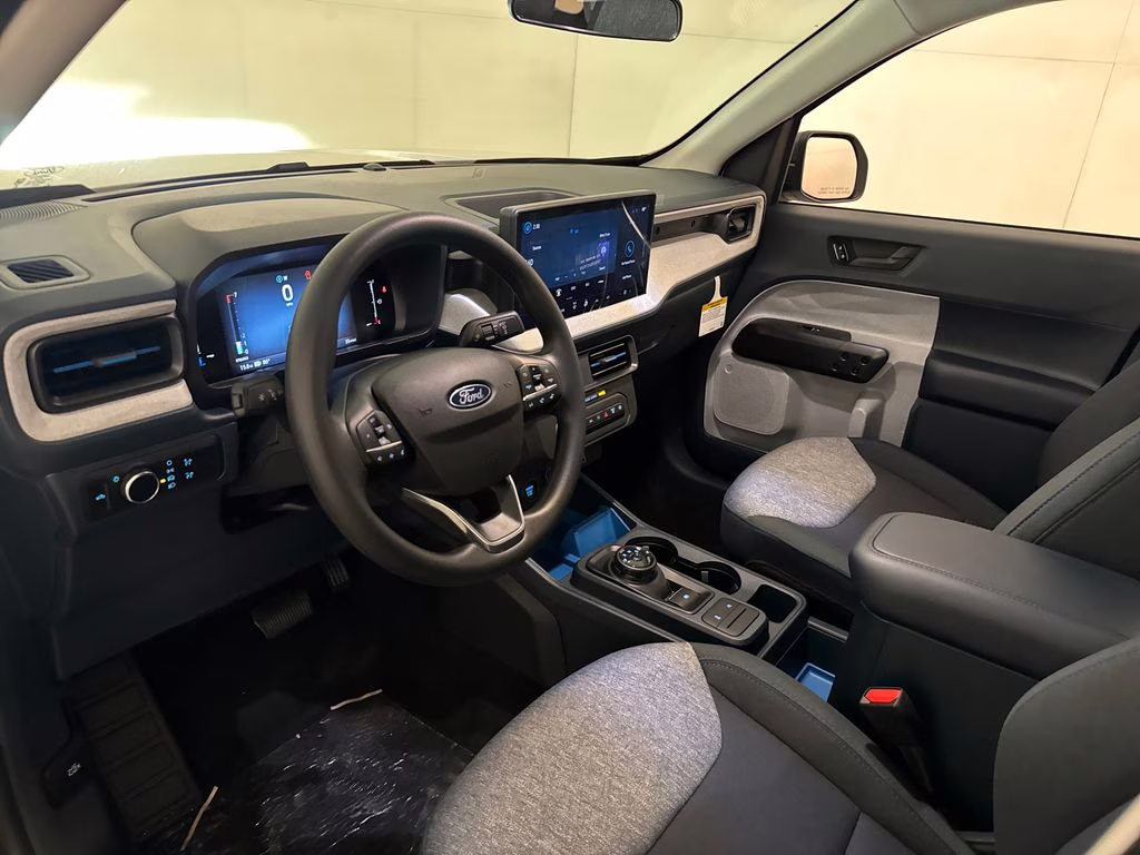 2026 Oxford White Ford Maverick XLT FWD Truck