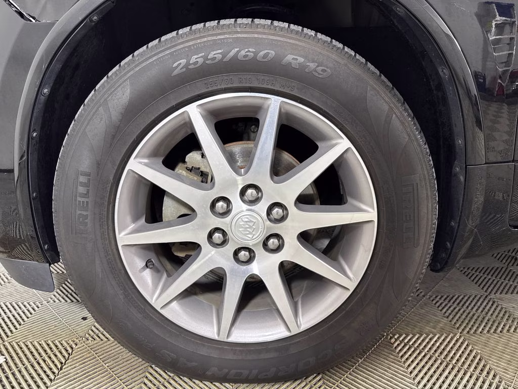 2016 Ebony Twilight Metallic Buick Enclave Convenience Group FWD SUV