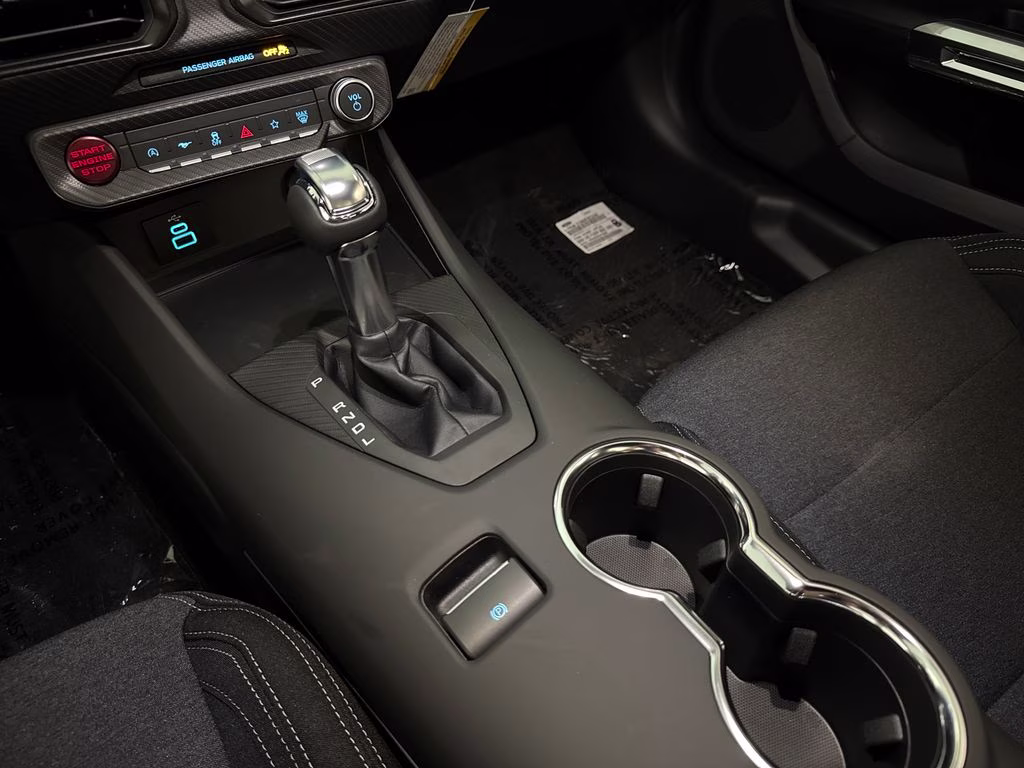 2026 Oxford White Ford Mustang EcoBoost RWD Coupe