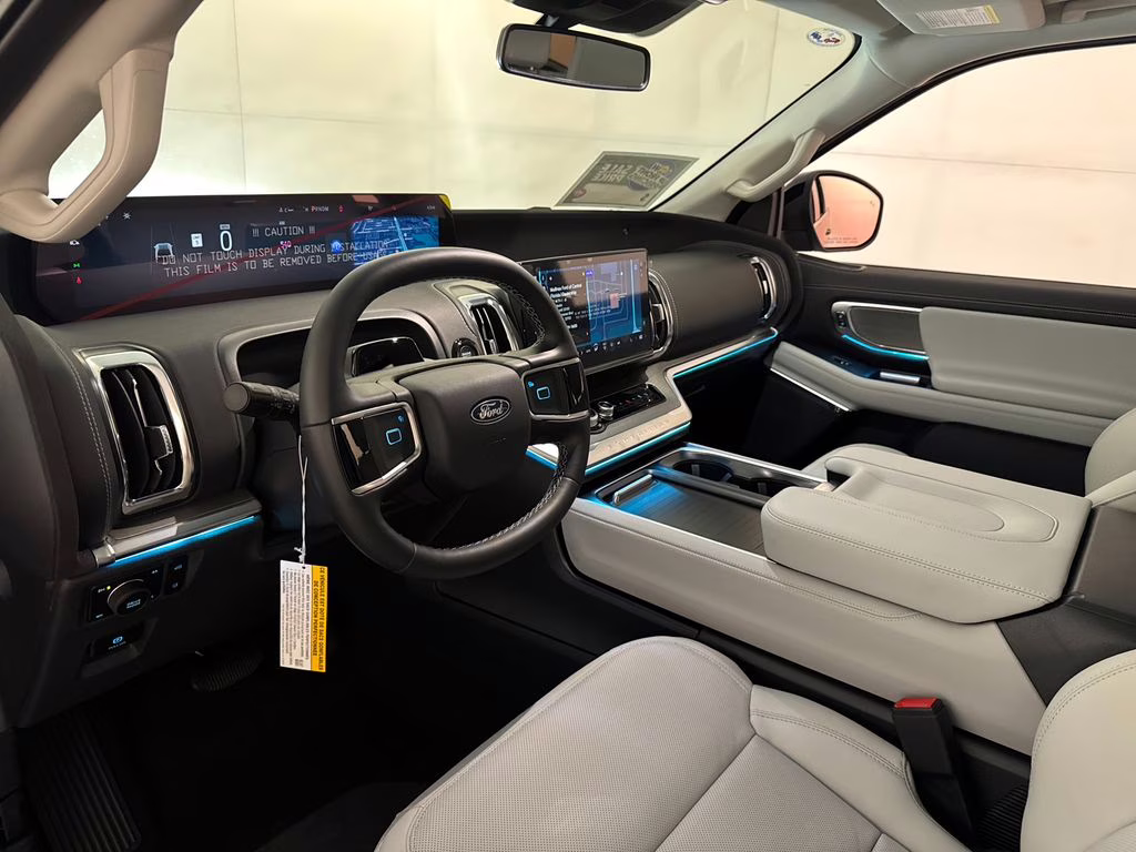 2026 Agate Black Metallic Ford Expedition Platinum 4X4 SUV