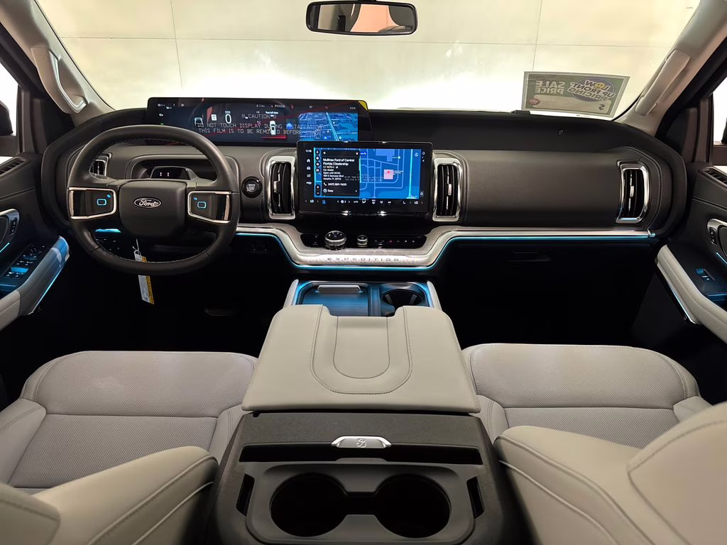 2026 Agate Black Metallic Ford Expedition Platinum 4X4 SUV