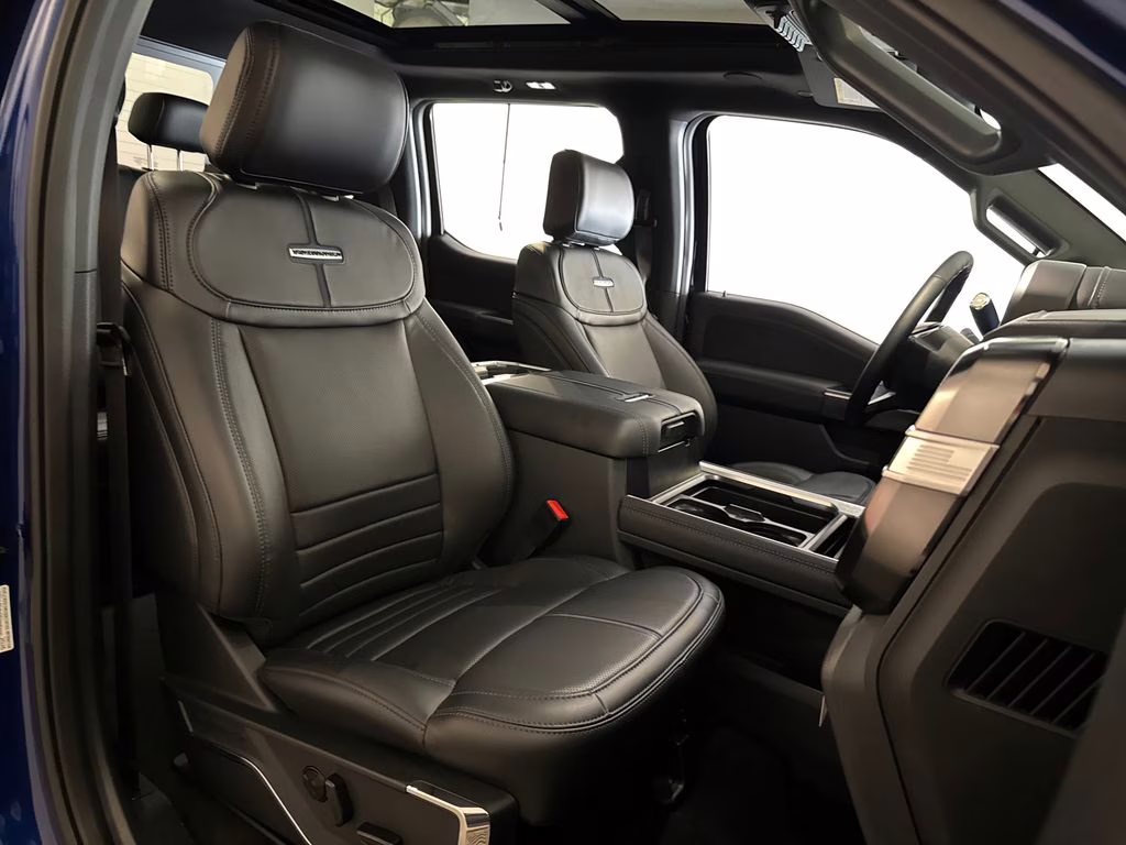 2026 Argon Blue Metallic Ford Super Duty F-350 SRW Platinum 4X4 Truck