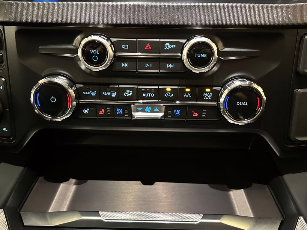 2026 Argon Blue Metallic Ford Super Duty F-350 SRW Platinum 4X4 Truck