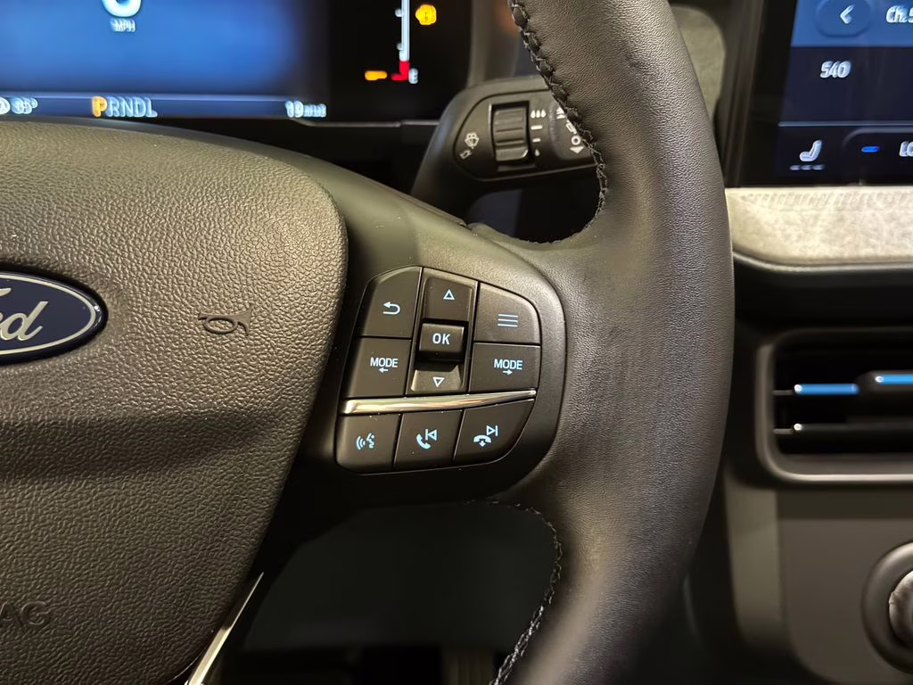 2026 Carbonized Gray Metallic Ford Maverick XLT FWD Truck