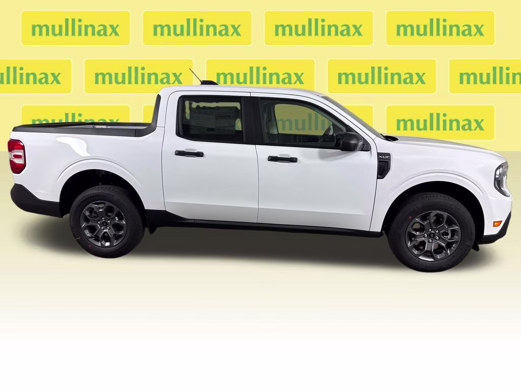 2026 Oxford White Ford Maverick XLT FWD Truck
