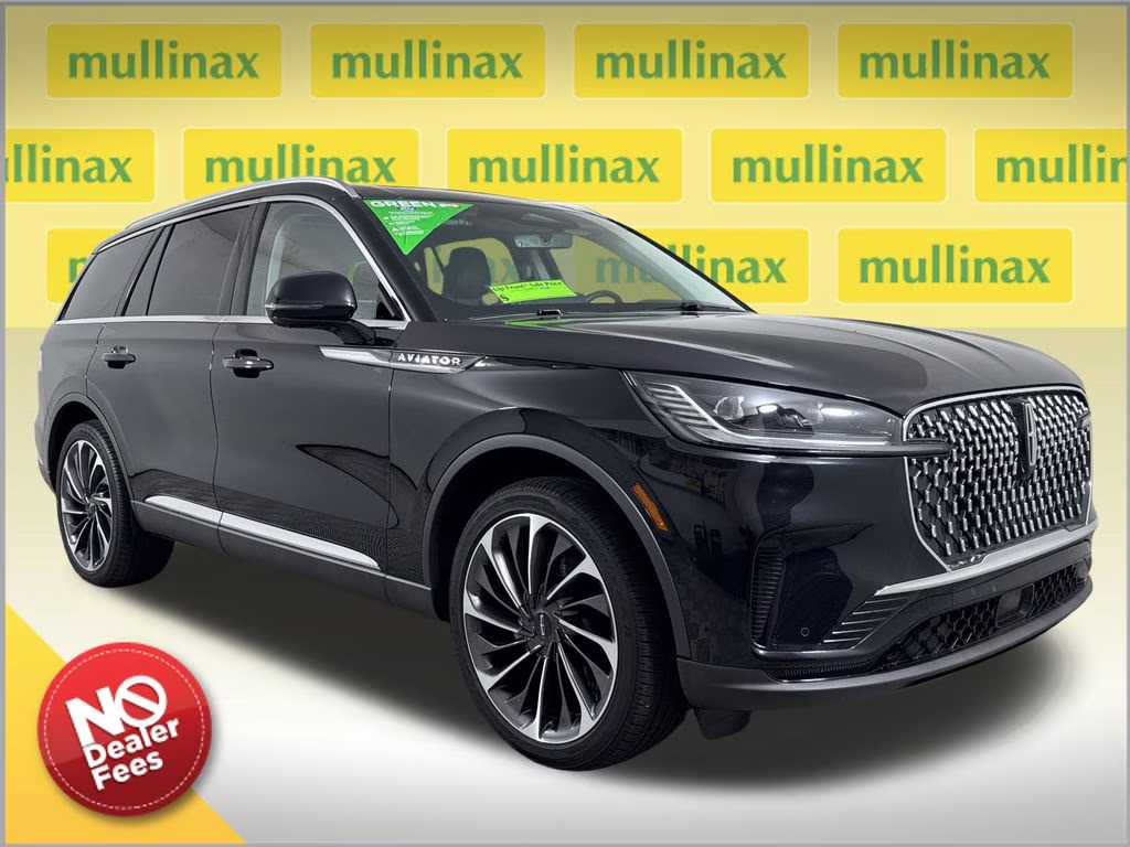 2025 Infinite Black Metallic Clearcoat Lincoln Aviator Reserve AWD SUV