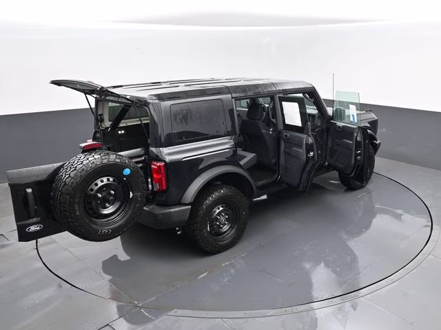 2026 Shadow Black Ford Bronco Big Bend 4X4 SUV