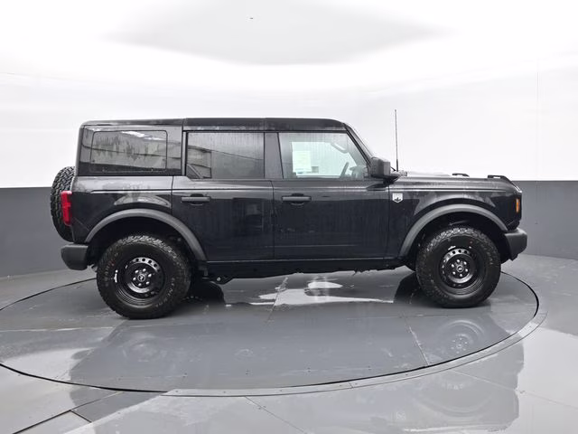 2026 Shadow Black Ford Bronco Big Bend 4X4 SUV