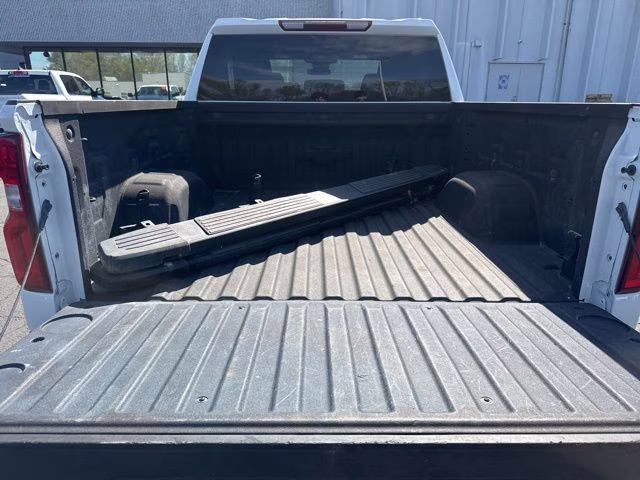 2023 Summit White Chevrolet Silverado 1500 LT Trail Boss 4X4 Truck