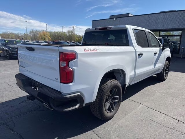 2023 Summit White Chevrolet Silverado 1500 LT Trail Boss 4X4 Truck