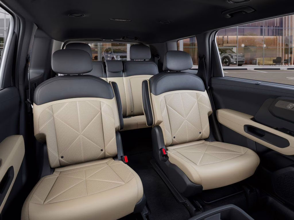 2027 White Pearl Kia Telluride Hybrid EX FWD SUV