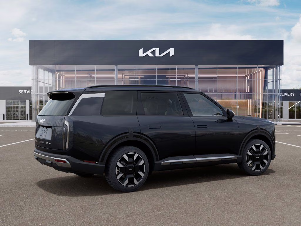2027 Panthera Metal Kia Telluride S FWD SUV