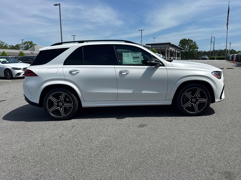 2026 Moon Magno Mercedes-Benz GLE GLE 450 AWD SUV