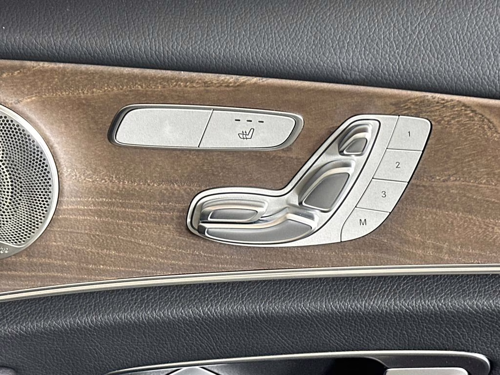 2022 Mojave Silver Metallic Mercedes-Benz E-Class E 350 RWD Sedan